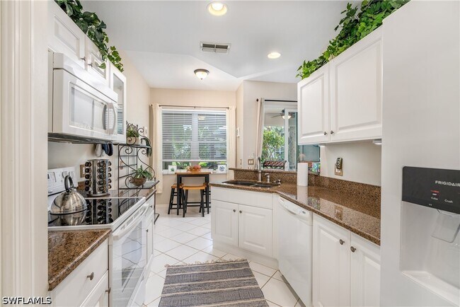 Building Photo - 4680 Hawks Nest Way