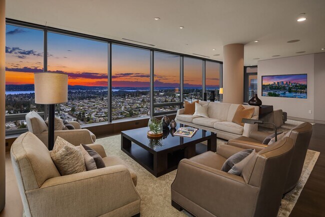 Building Photo - 3Bd/2.5Ba One Lincoln Tower Penthouse