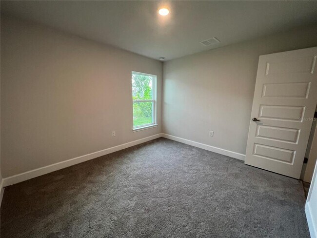 Building Photo - 27430 Deep Creek Blvd