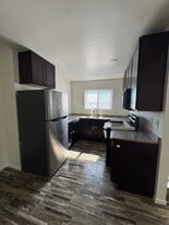 Building Photo - 9023 Campo Rd