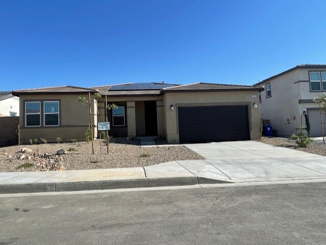 Building Photo - 13758 Carver Ct