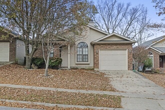 Building Photo - 881 Revere Run Dr