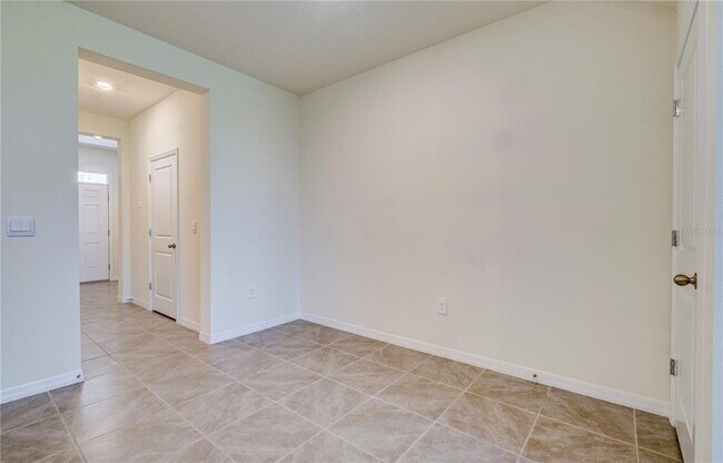 Building Photo - 17436 Crescent Moon Lp