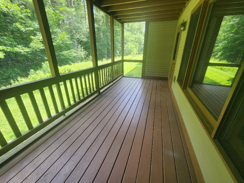 Building Photo - 205 Forest Dr