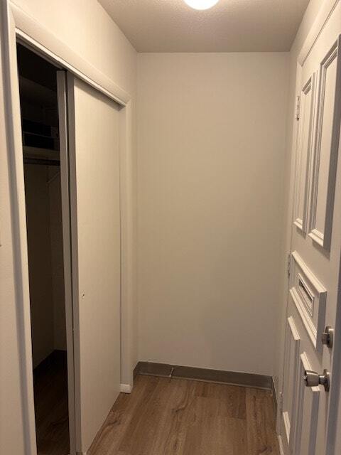 Building Photo - 2122 Orchard Dr