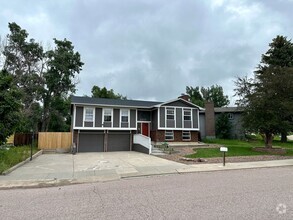 Building Photo - BEAUTIFUL 4-bedroom home in North Colorado...