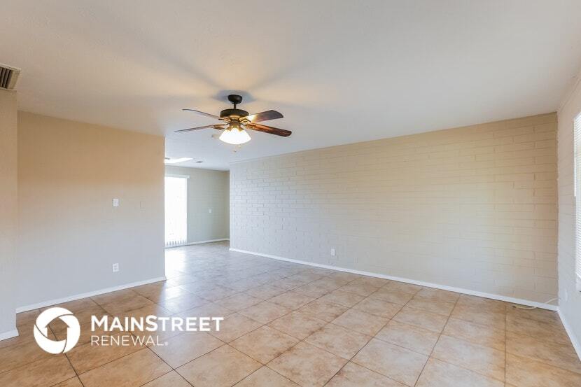 Building Photo - 5534 W Weldon Ave