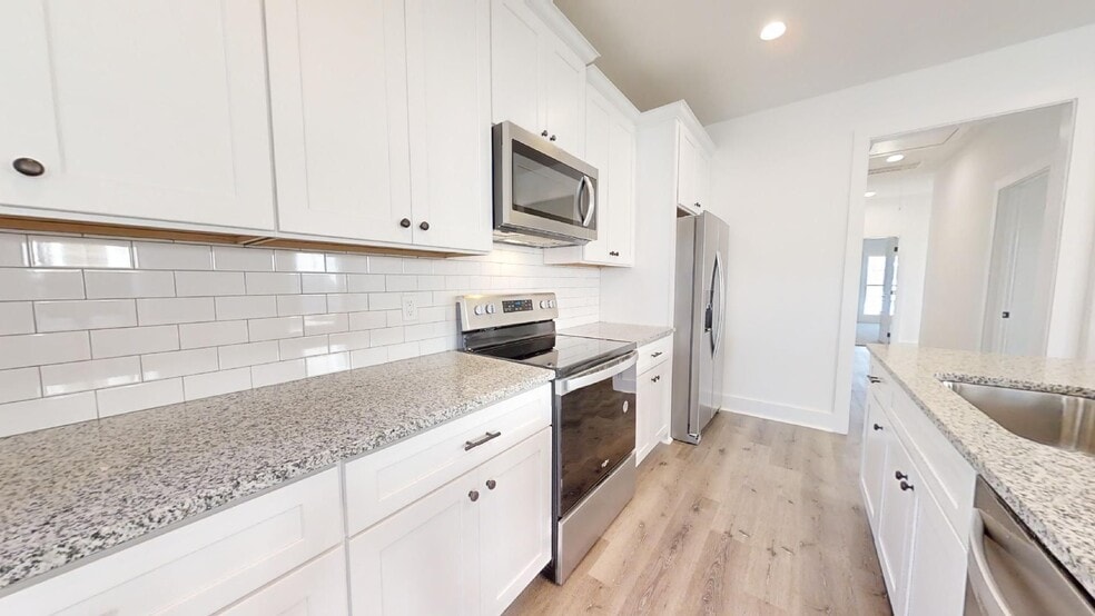 Building Photo - Brand New Twin Home in Fox Run Village