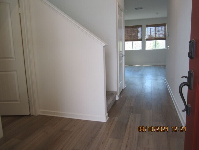 Building Photo - Luxury Single Family Home in Moreno Valley