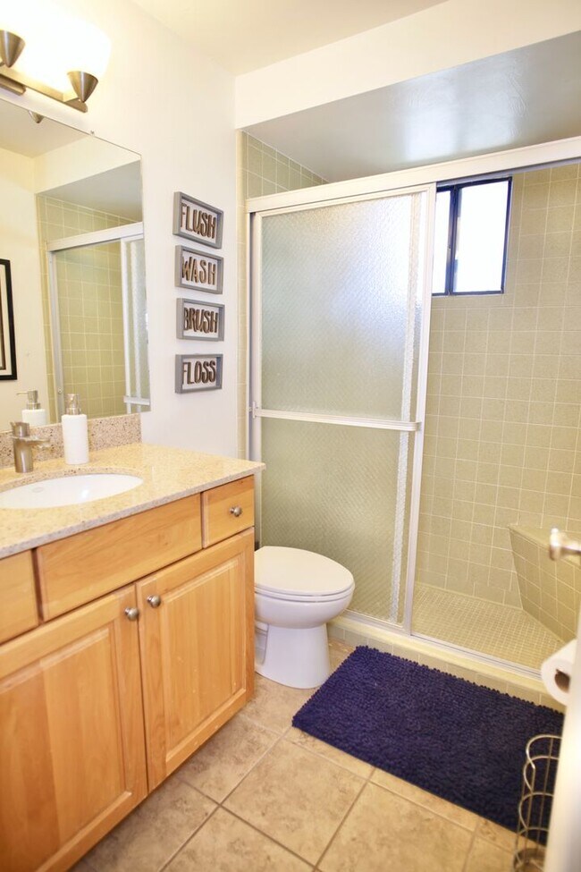 Building Photo - 4 Bedroom Furnished in Catalina Foothills ...