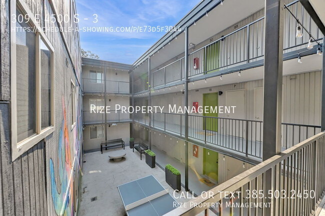 Building Photo - Creekside View Apartment! Enjoy the serene...