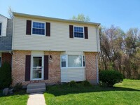 Building Photo - 468 Cornell Ct