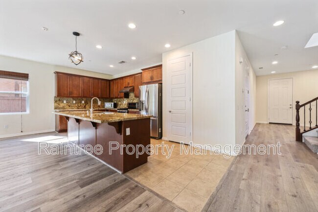 Building Photo - 1735 Avenida Regina