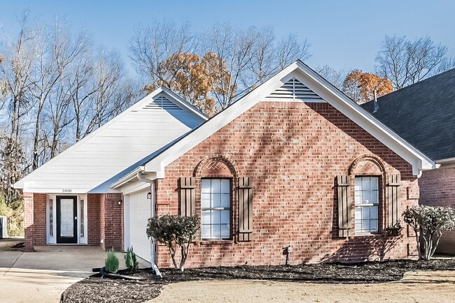 Building Photo - 3800 Lake Village Cove