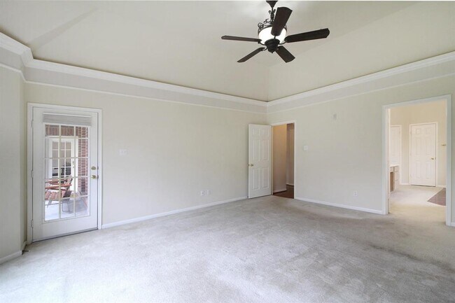 Building Photo - 18811 Cypress Chateau Dr