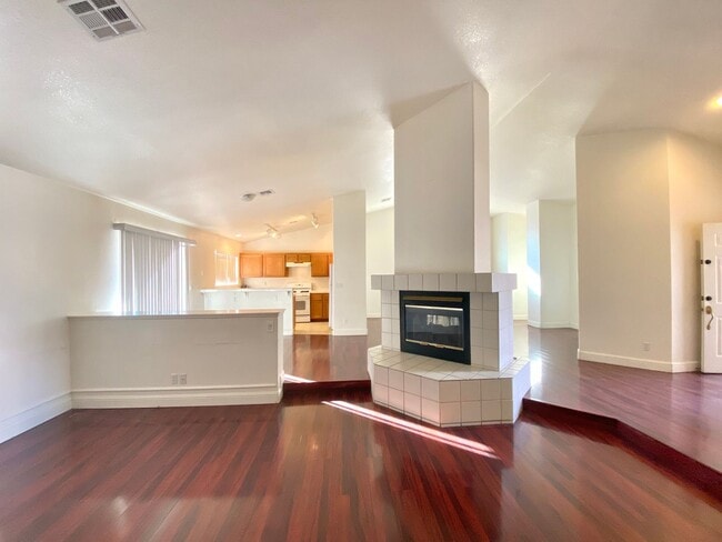 Building Photo - 4425 Frostbrook Cir