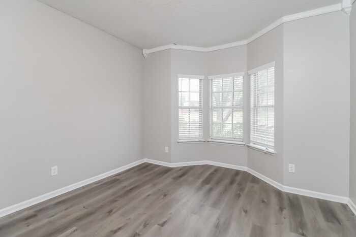 Building Photo - 426 Kimmel Dr