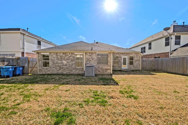 Building Photo - 6410 Cottage Stream Ln