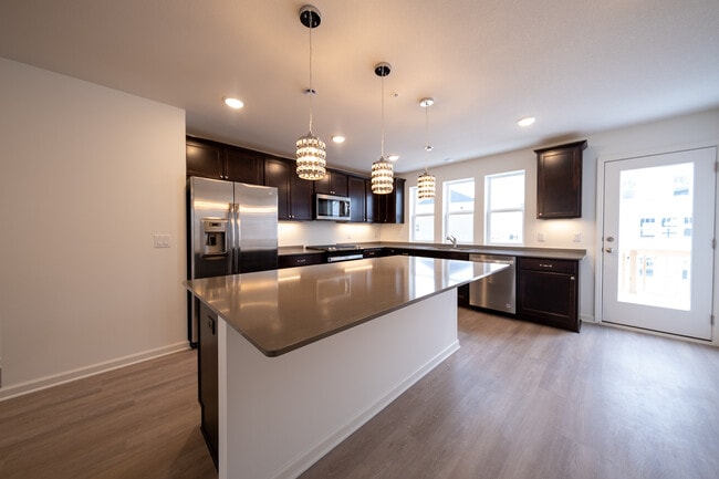 Building Photo - 5885 156th St W