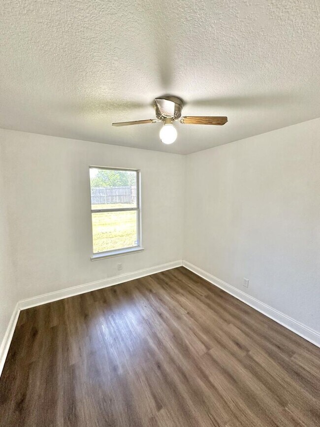 Building Photo - AVAILABLE MID MAY; APPLY TODAY AT OUR WEBSITE!!