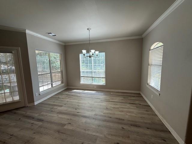 Building Photo - 5600 Wolf Ct