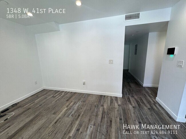 Building Photo - 1348 W 41st Pl