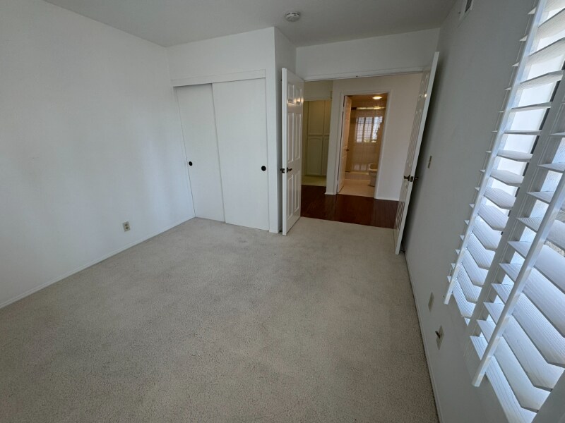 Building Photo - 28385 Borgona