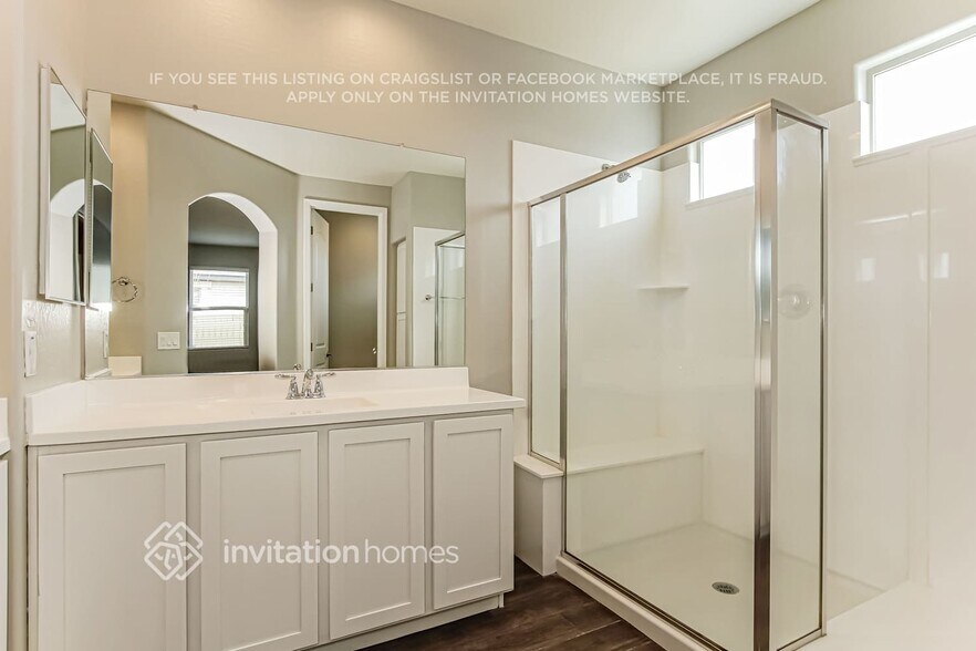 Building Photo - 13435 W Desert Moon Way