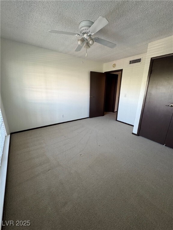 Building Photo - 3109 Pinehurst Dr