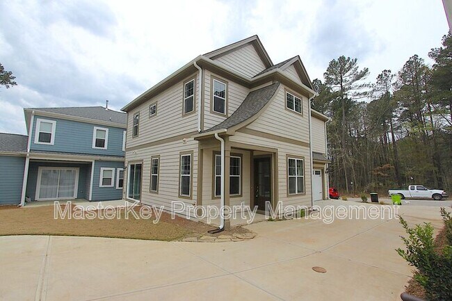 Primary Photo - 170 Cotten Dr