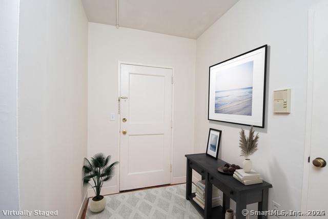 Building Photo - 230 Farmington Ave