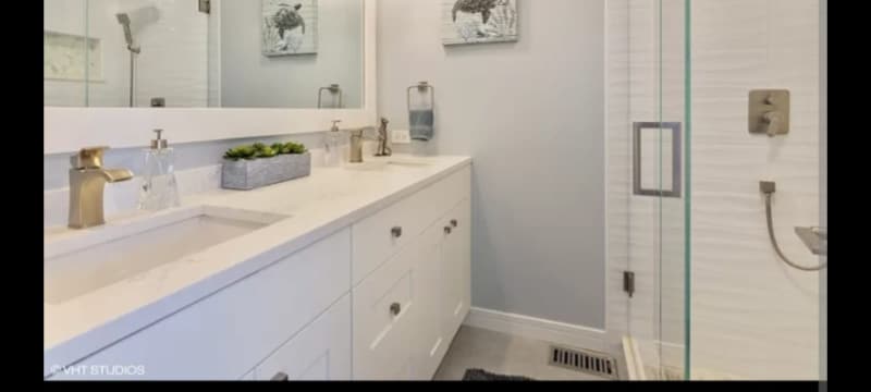 Building Photo - 1430 Waukegan Rd