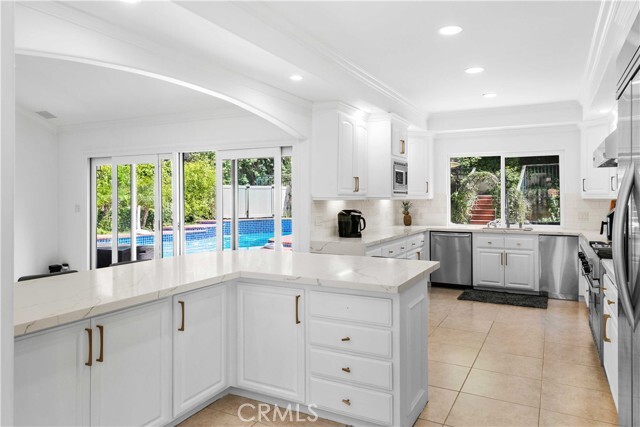 Building Photo - 28820 Calabria Dr