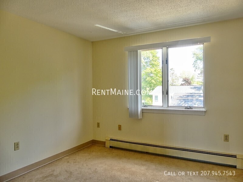 Building Photo - 307 Garland St