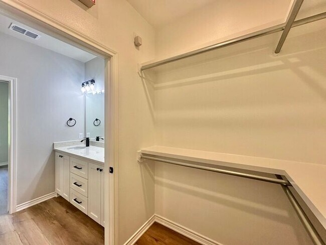 Building Photo - Tour Today! New Construction 4 Bed 2 Bath Triplex!