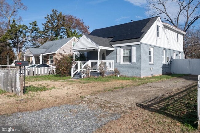 Building Photo - 432 Glendale Rd