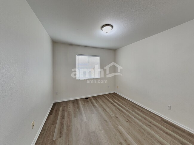 Building Photo - 16447 E 97th Pl