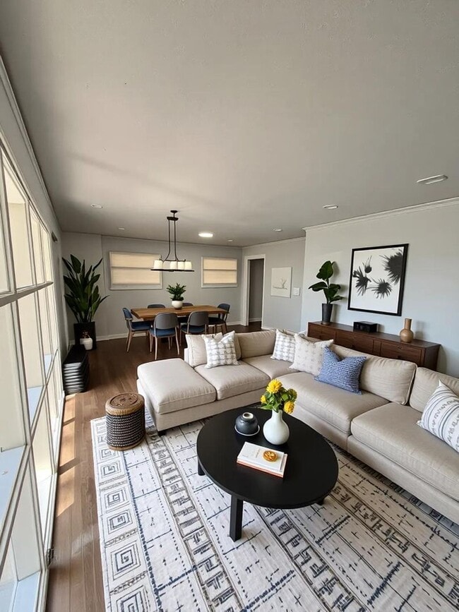 Building Photo - 18 Rosemont Dr