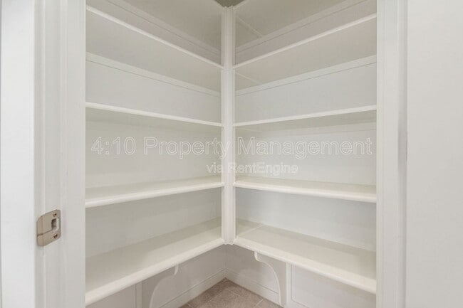 Building Photo - 35395 W Catalan St