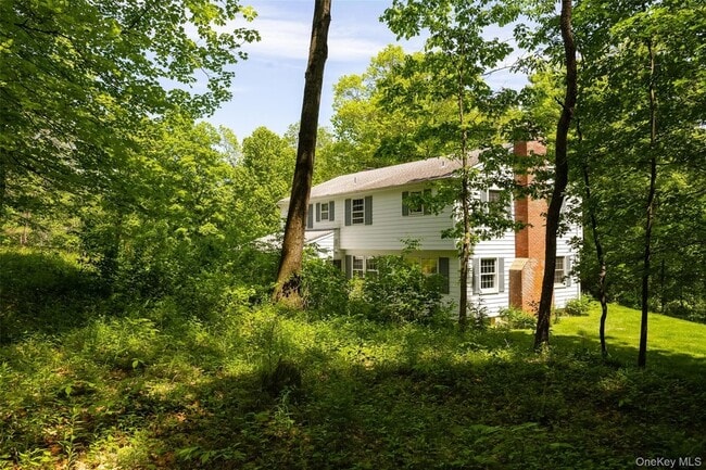 Building Photo - 50 Aspinwall Rd