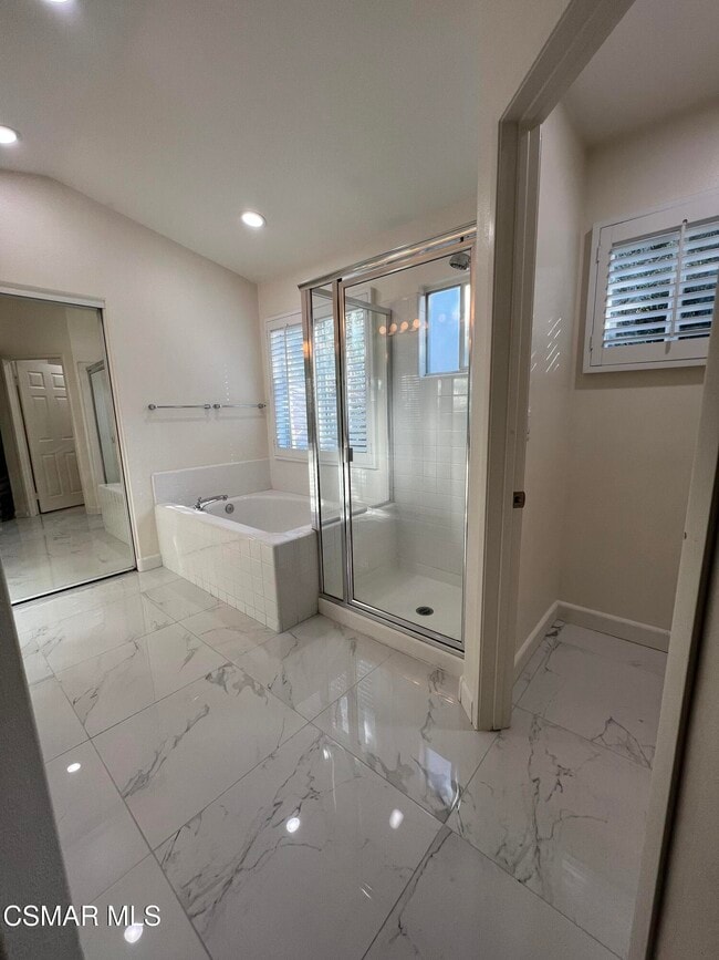 Building Photo - 4783 Rhapsody Dr