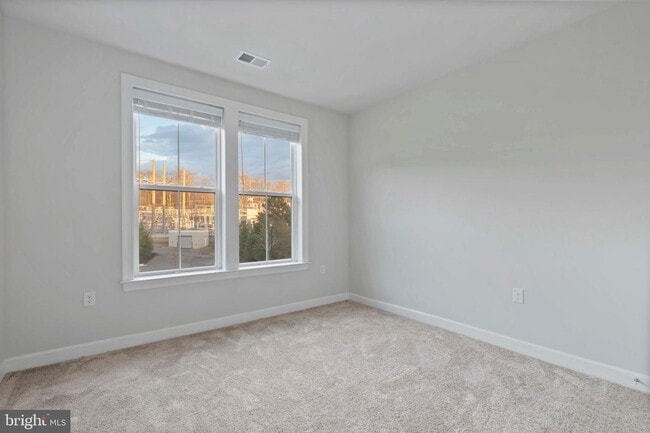 Building Photo - 3927 Fair Ridge Dr