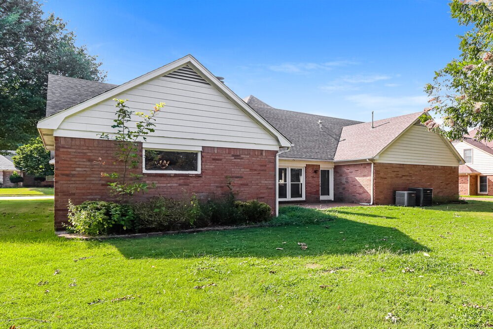 Building Photo - 2804 Davies Plantation Rd