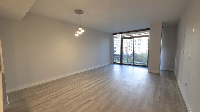 Building Photo - 38 N Almaden Blvd