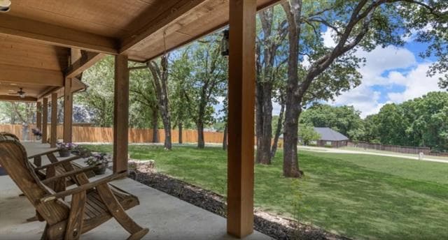 Building Photo - 218 River Oaks