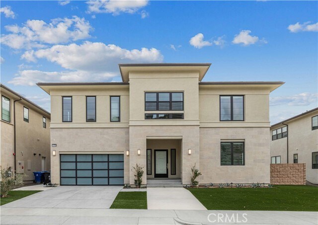 Primary Photo - 11752 Hillsborough Ln