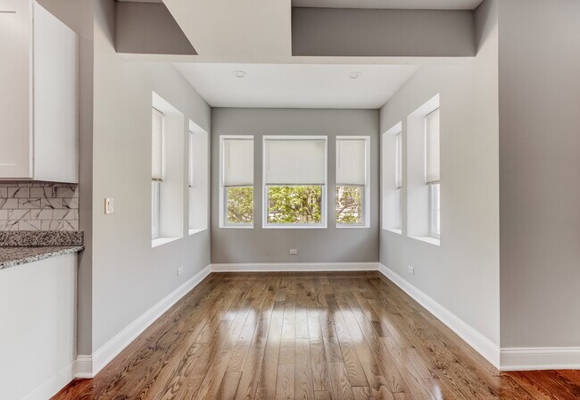 Building Photo - 1321 S Millard Ave
