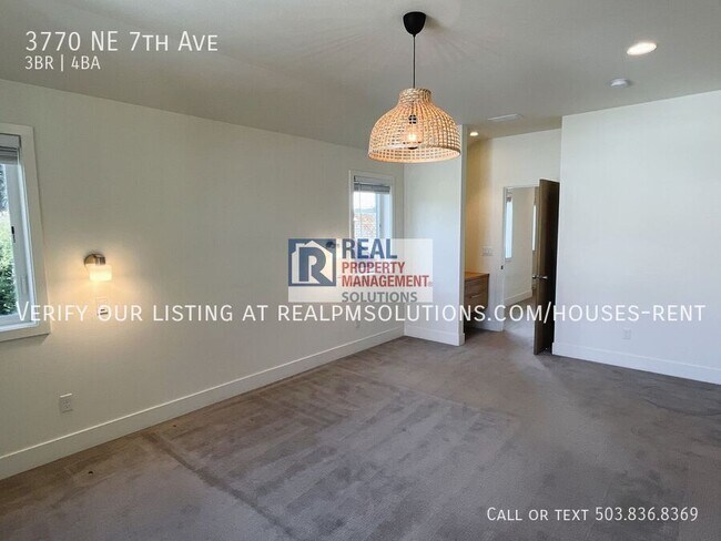 Building Photo - 3770 NE 7th Ave