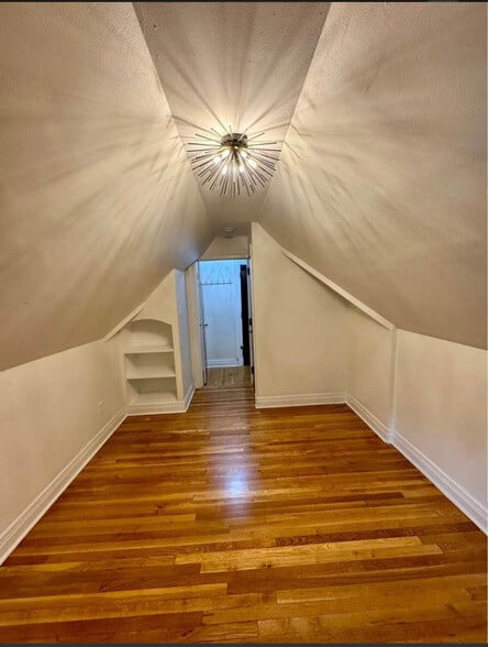 Building Photo - 612 Union St