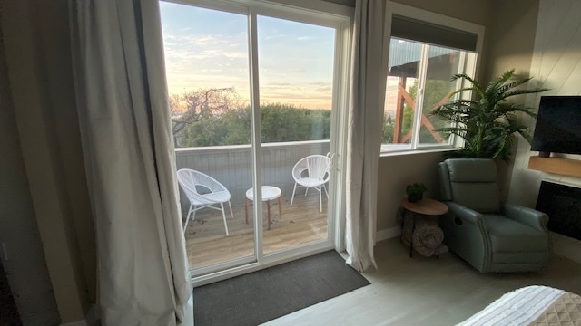 Building Photo - 2108 Valente Cir